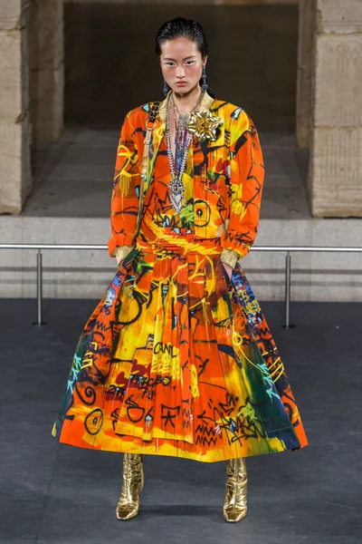 Look 66